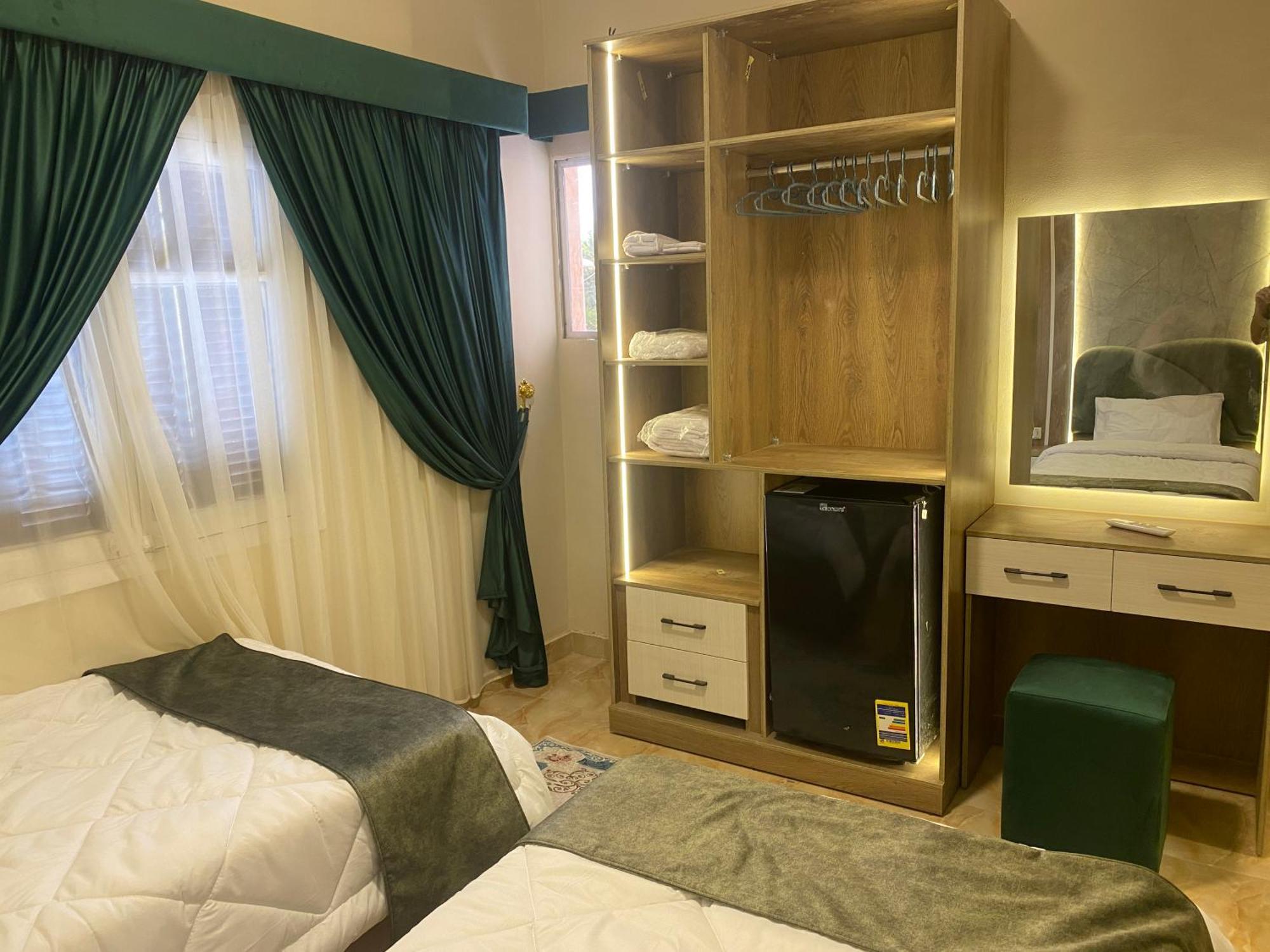 Kafret el-Gabal Global Pyramids Hotel מראה חיצוני תמונה