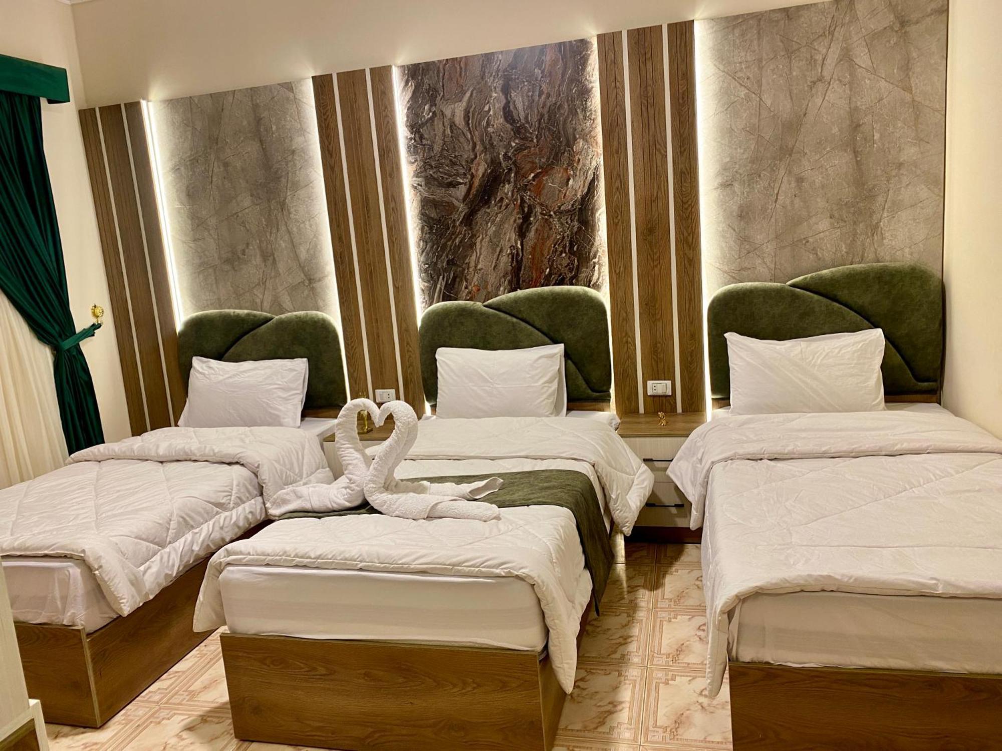 Kafret el-Gabal Global Pyramids Hotel מראה חיצוני תמונה